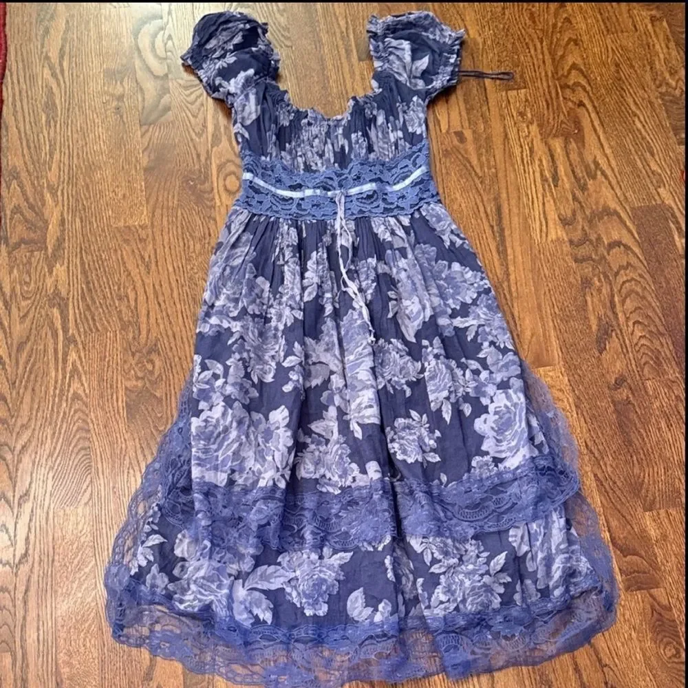 Free People details totally
